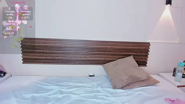 salome_diamond's Live XXX Chat