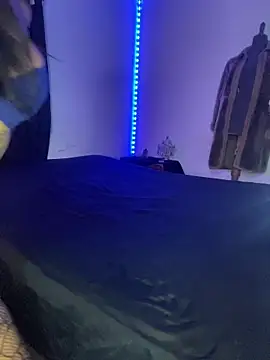 anoramarlowe: απευθείας συνομιλία ΧΧΧ