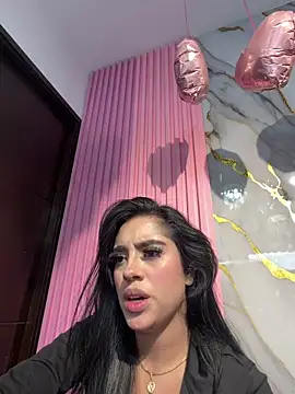 Victoria_adaams 现场XXX聊天