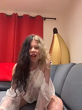 Show modela AniLovee na web-kameri