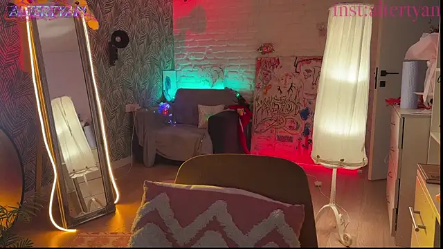 altertyann Live XXX chat