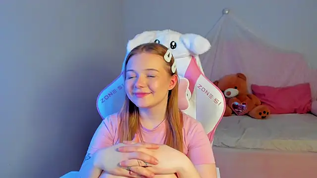 دردشة ElinaVale الجنسية المباشرة