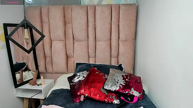 Issa_Milf__ 라이브 XXX 채팅