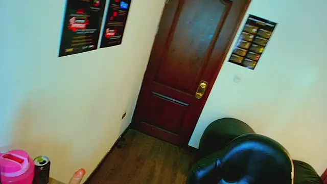 Kittie_Vixen – Kamerová šou