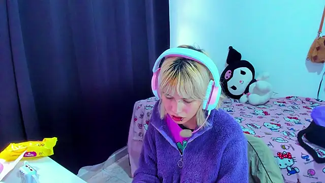 Akane-Mou Chat XXX live