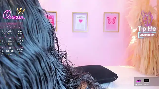 SunnyGilmoree Chat XXX in diretta