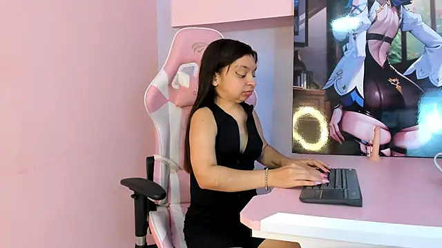 CharlotteMuller লাইভ XXX চ্যাট