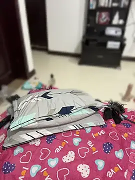 Chat +18 de Amelie-RedHoney ao vivo