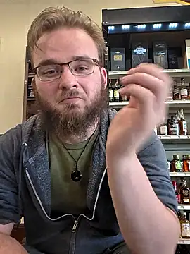 bear8t's Live XXX Chat