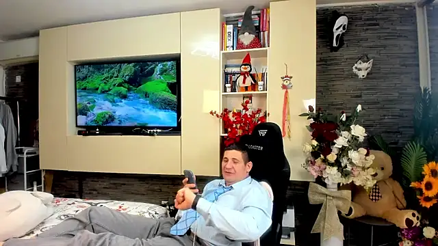 SpartacusDaddy48 Webcam show