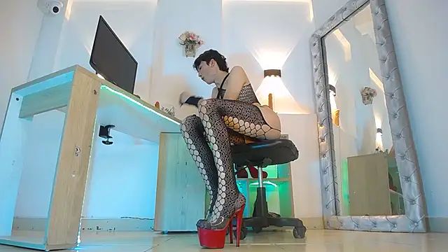 jullian_ricci 在線直播表演