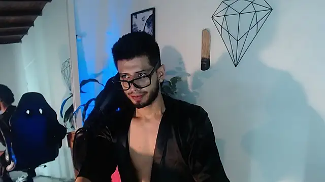 Chat XXX en directo de Colby_brown03