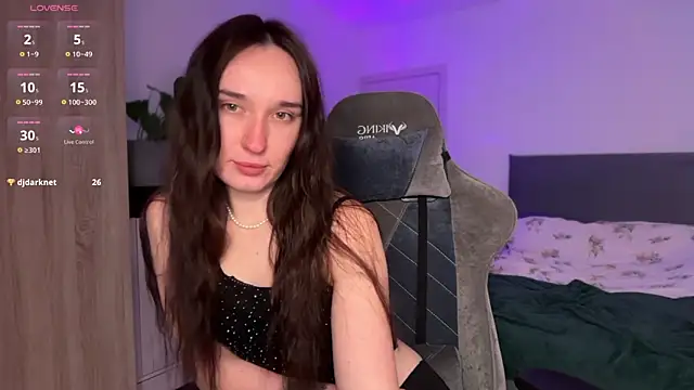 MegiMagic লাইভ XXX চ্যাট