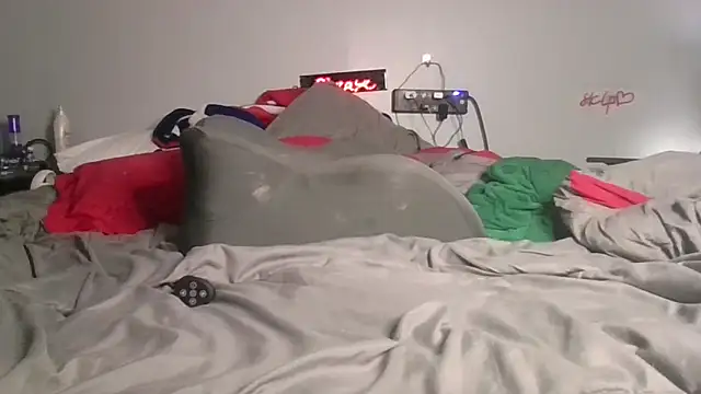 deepinnnnn webkamerás műsora