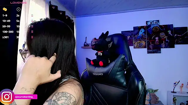 Nicorobinn's Live XXX Chat