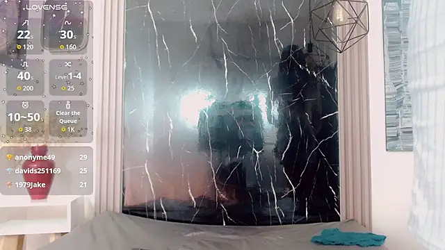 hilary_rodriguez Show Webcam