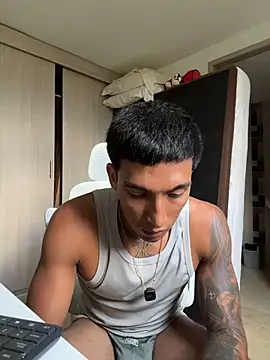 sendfer Chat XXX in diretta