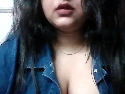 Živý XXX chat radhikkaa