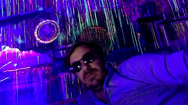 Crazy_TBM-BWC Live XXX-chat