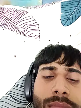 Chat +18 de Akshatt_Arora ao vivo