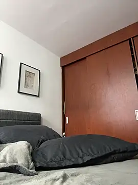 J_loren Chat XXX in diretta