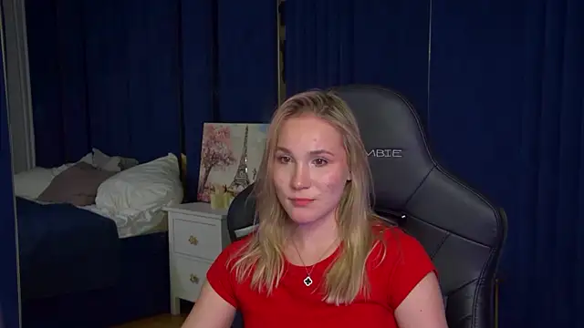 Živý XXX chat ElaraVoltage