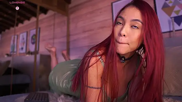 AmmyScott élő XXX-chatje