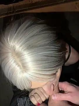 HOTLadyluna Show Webcam