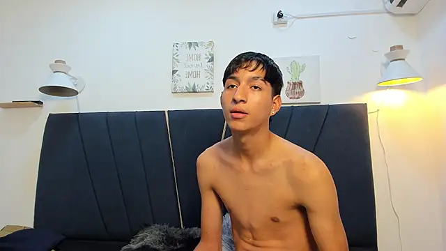 yago_77 Pertunjukan Webcam