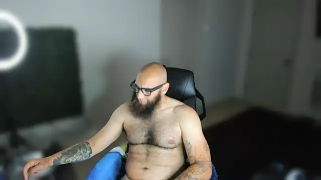 MastaWolfy 网络视讯表演