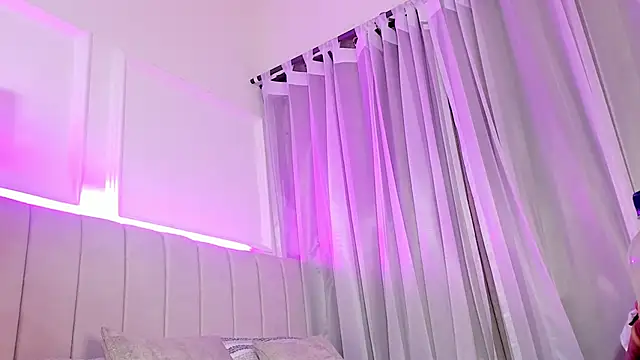 دردشة ada_belucci الجنسية المباشرة