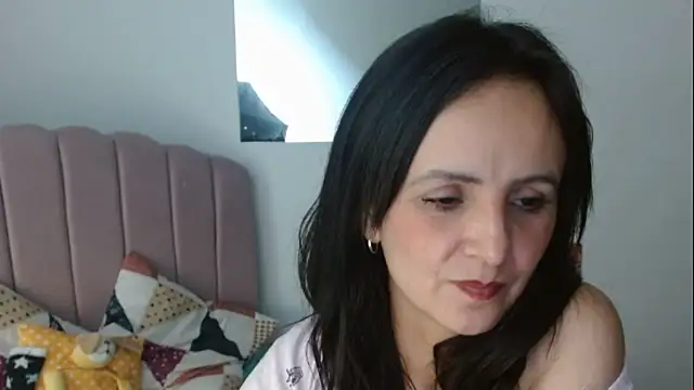 دردشة Juliana__lx الجنسية المباشرة