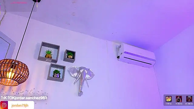 Czat XXX na żywo – JordanSmiith_