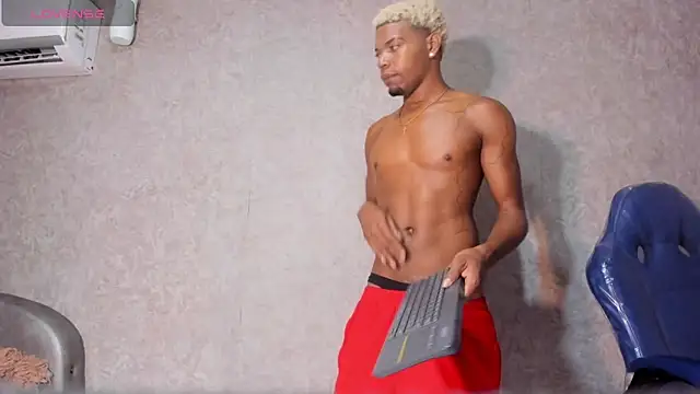 engell_gil Webcam show