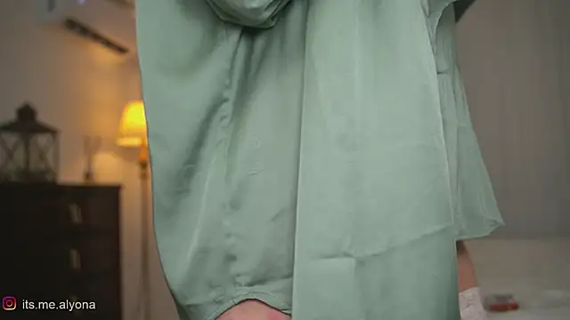 Alyonaqueen_ 라이브 XXX 채팅