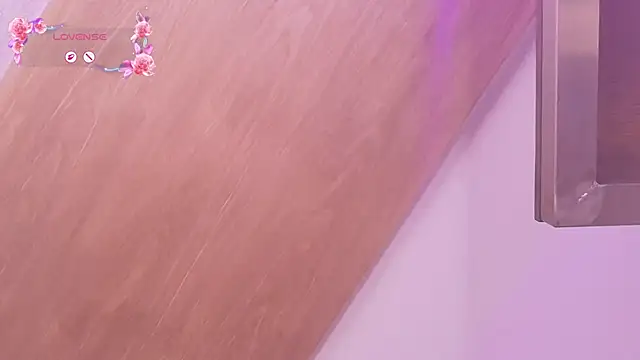 RenataLeclair's Live XXX Chat