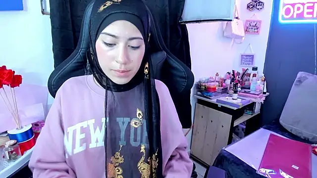 chaymae_nah_ Live XXX Chat