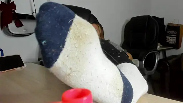 alma_fenix Adlı Modelin Canlı XXX Sohbeti