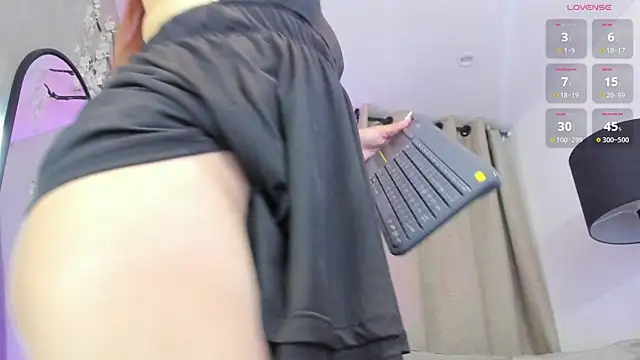 _LaraMom_: απευθείας συνομιλία ΧΧΧ