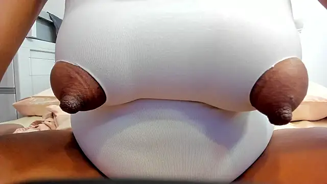 zara_lopez's Live XXX Chat