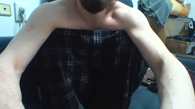 Show modela KaelNox na web-kameri