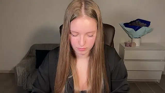 EvaMaddison's Live XXX Chat