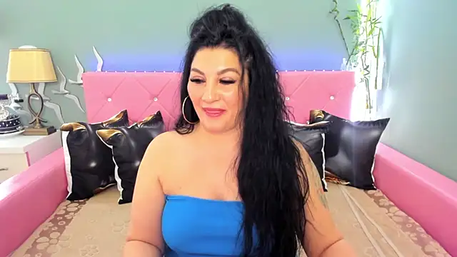 VelvetRose9のライブXXXチャット