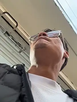 Pokazy przed kamerką – TavoHot_