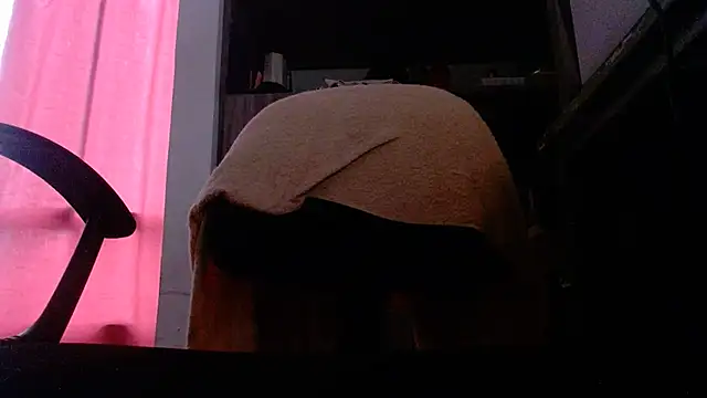 دردشة nicolle_milf1978 الجنسية المباشرة