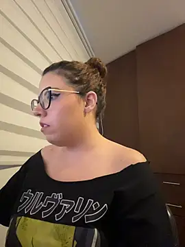 AliceMtzのライブXXXチャット