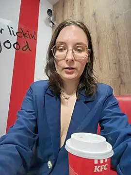 Chat +18 de The_Snowwhitee ao vivo