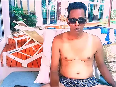 Pertunjukan Kamera Web IndianHunk01