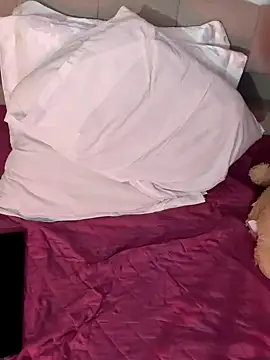 ReiyaRey – webcam-show