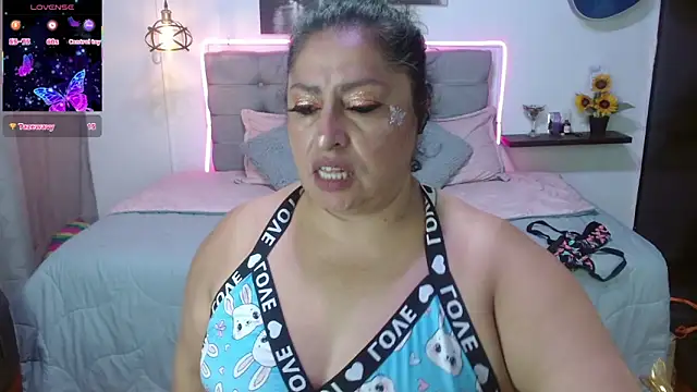 Keyla01_ Adlı Modelin Canlı XXX Sohbeti